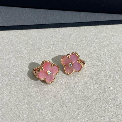 [Leaves]CLOVER MEDIUM 1 DIAMOND PINK EARRINGS