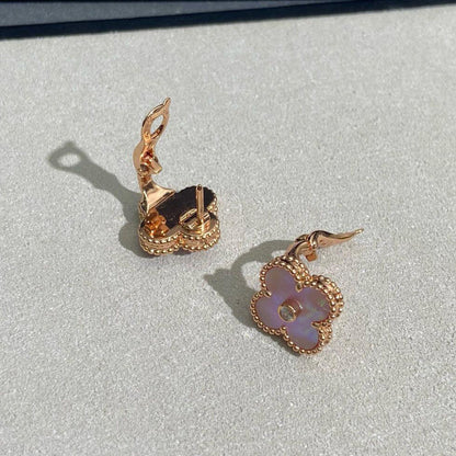 [Leaves]CLOVER MEDIUM 1 DIAMOND PINK EARRINGS