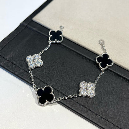 [Leaves]LUCKY CLOVER 5-MOTIF BRACELET - BLACK OXNY COLLECTION