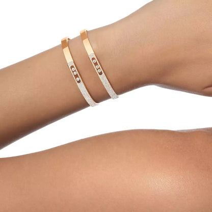 [Leaves]MOVE NOA PAVÉ DIAMOND BANGLE BRACELET