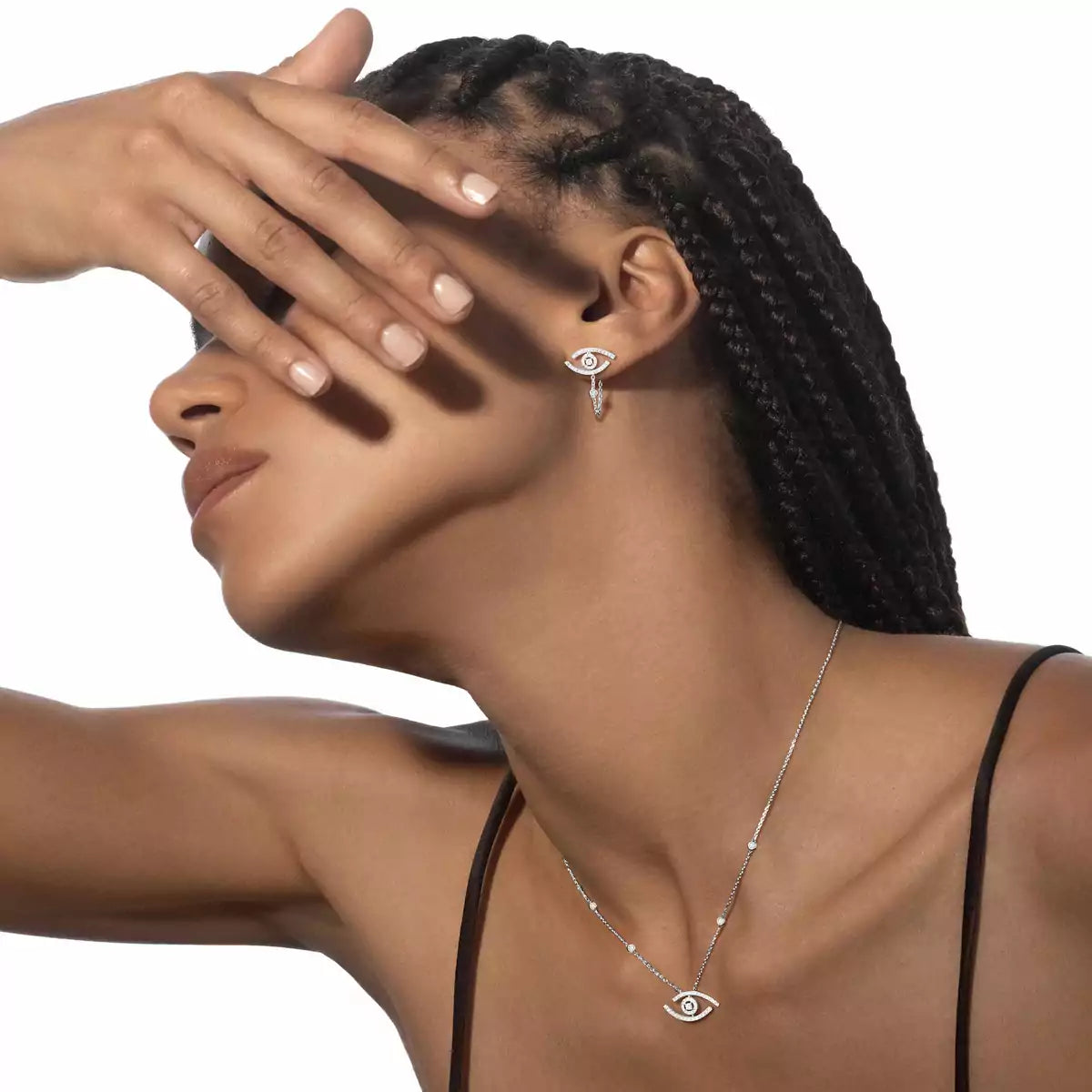 [Leaves]PAVÉ DIAMOND LUCKY EYE NECKLACE