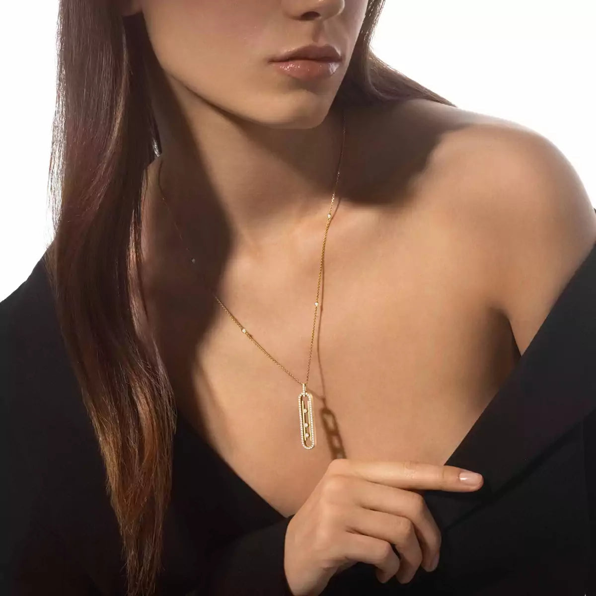 [Leaves]MOVE 10TH ANNIVERSARY PENDANT NECKLACE