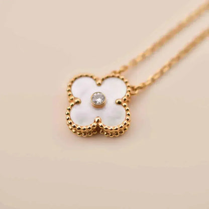 [Leaves]CLOVER 15MM DIAMOND WHITE FRITILLARIA NECKLACE