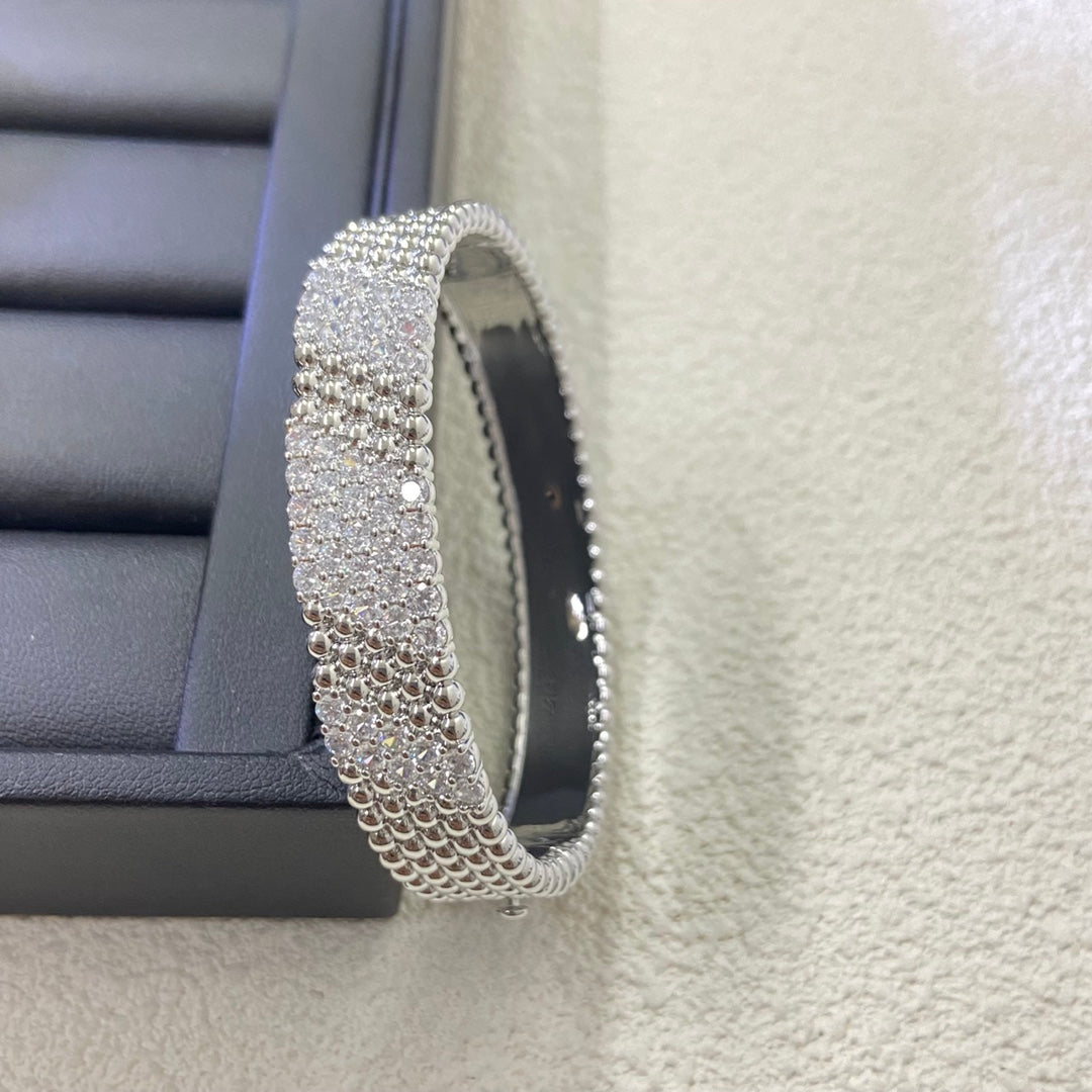 [Leaves]  FIVE-ROW DIAMOND BRACELET