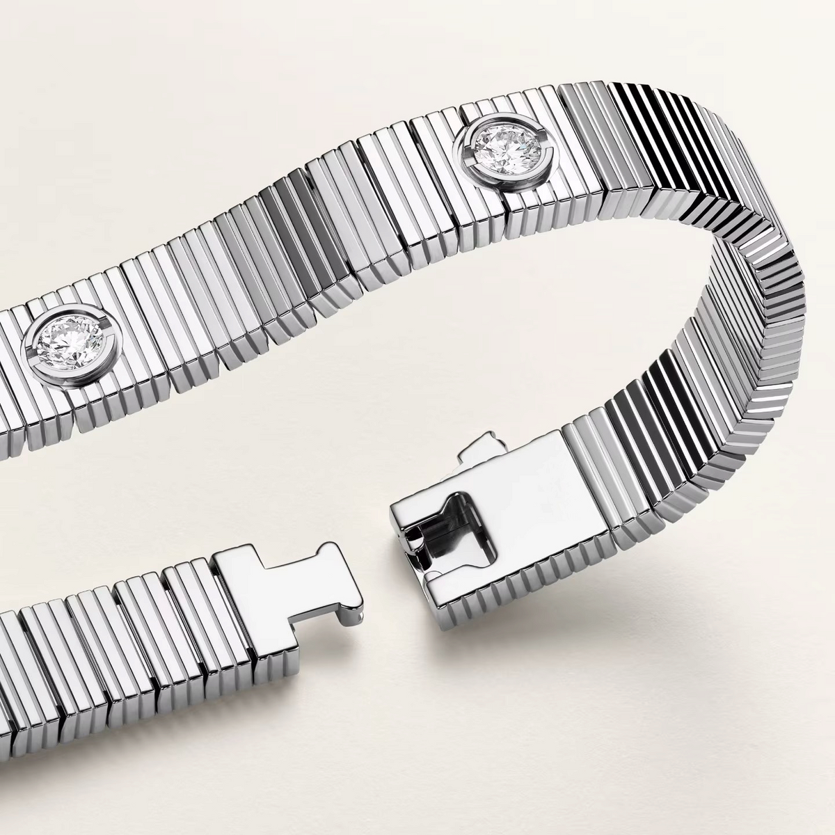 [Leaves]LOVE UNLIMITED BRACELET, DIAMONDS