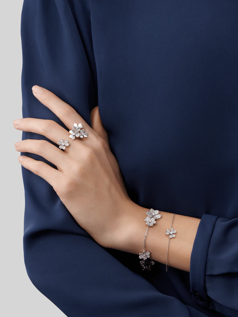 [Leaves]FRIVOLE SILVER FLOWER DIAMOND BRACELET