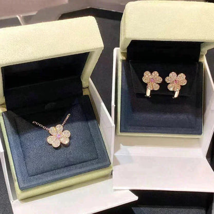 [Leaves]PAVÉ DIAMOND BUTTERFLY CHARM NECKLACE