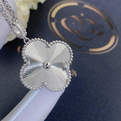 [Leaves]CLOVER 25MM SILVER BIG CLOVER NECKLACE