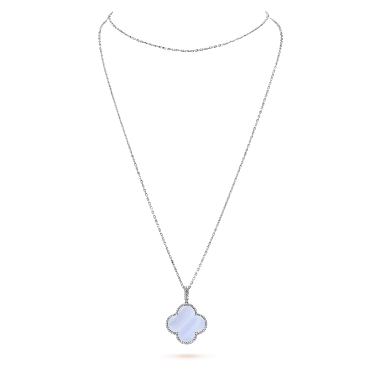 [Leaves]CLOVER SILVER CHALCEDONY BIG CLOVER NECKLACE