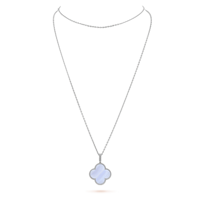 [Leaves]CLOVER SILVER CHALCEDONY BIG CLOVER NECKLACE