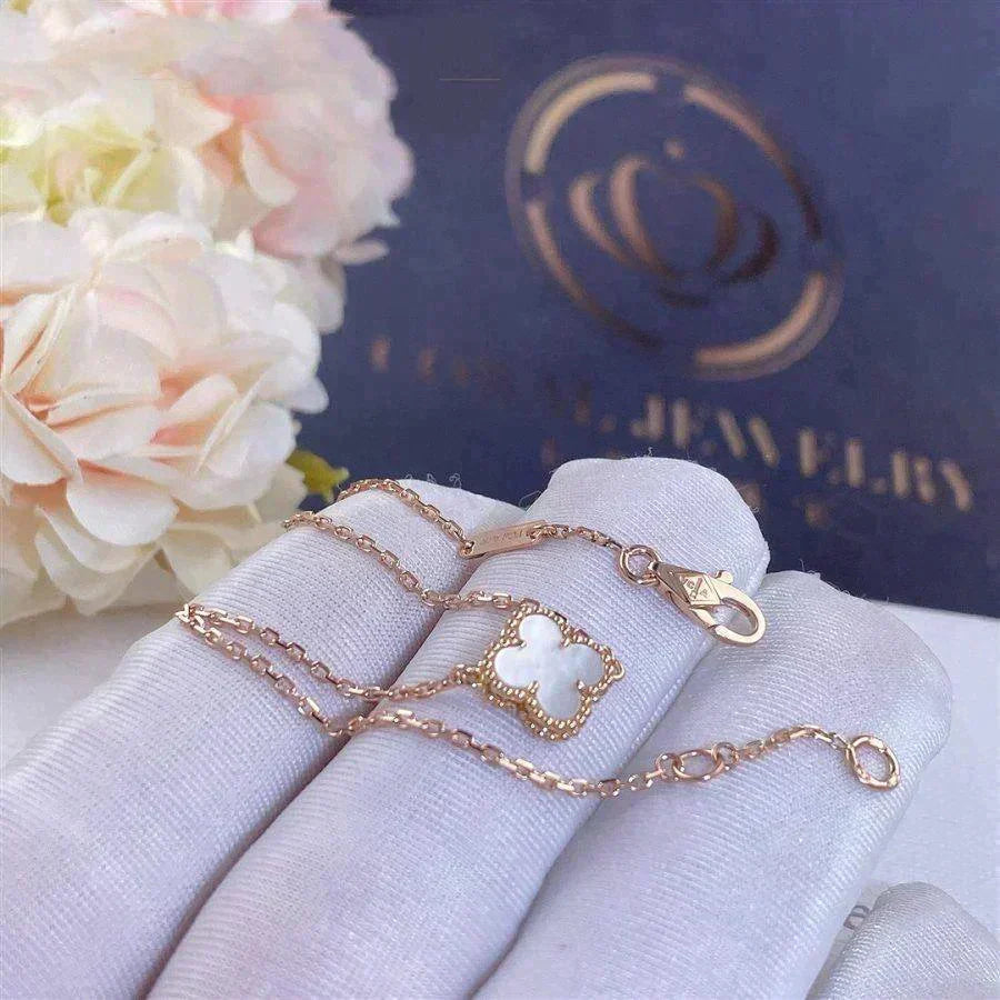 [Leaves]CLOVER WHITE MOP SINGLE FLOWER BRACELET