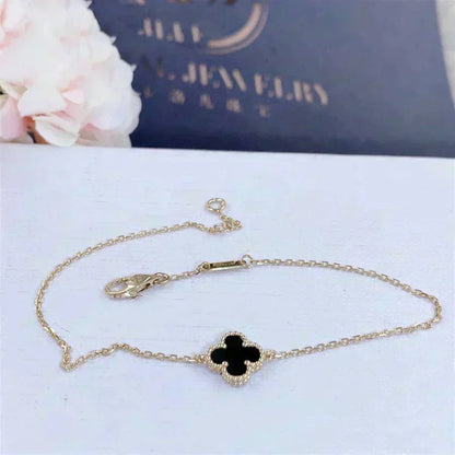 [Leaves]CLOVER ONYX SINGLE FLOWER BRACELET