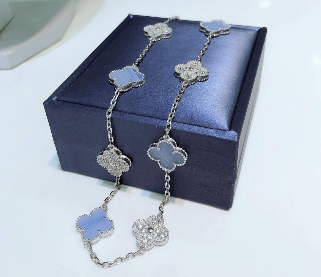 [Leaves]CLOVER 10 MOTIFS CHALCEDONY DIAMONDS SILVER NECKLACE