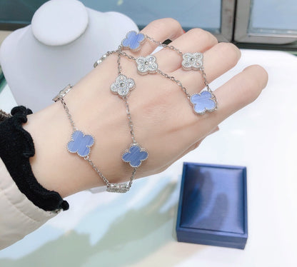 [Leaves]CLOVER 10 MOTIFS CHALCEDONY DIAMONDS SILVER NECKLACE