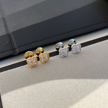 [Leaves]CLOVER MINI DIAMOND STUD EARRINGS